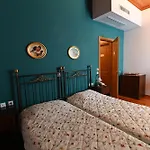 Polyxenia 4*
