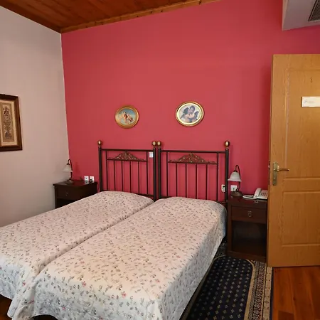 Polyxenia Отель