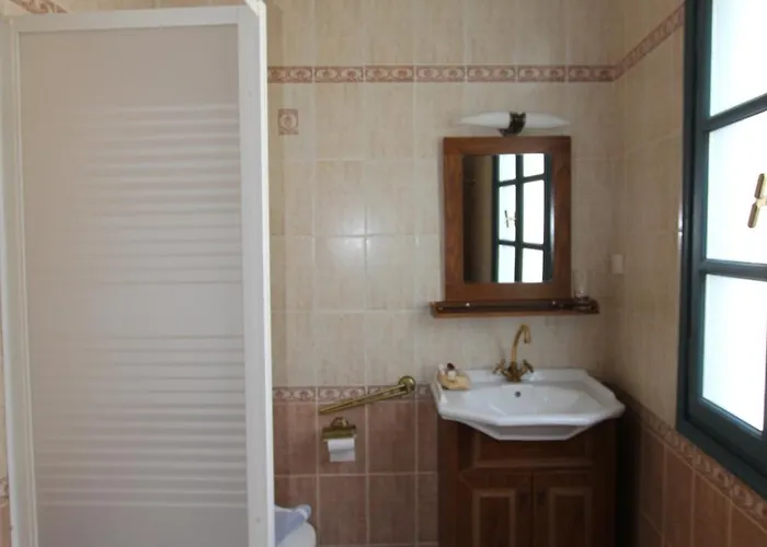 Polyxenia מלון 4*